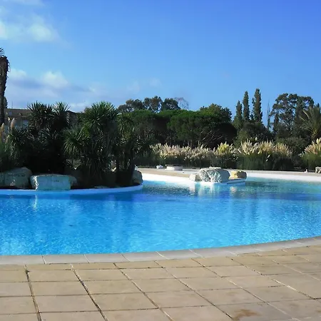 Echappee Bleue Immobilier - Les Marines 코골렝