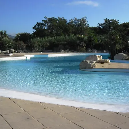 Echappee Bleue Immobilier - Les Marines Aparthotel Cogolin