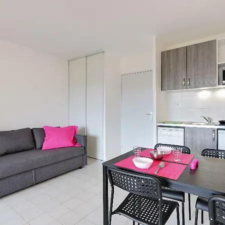 Echappee Bleue Immobilier - Les Marines Aparthotel 2*